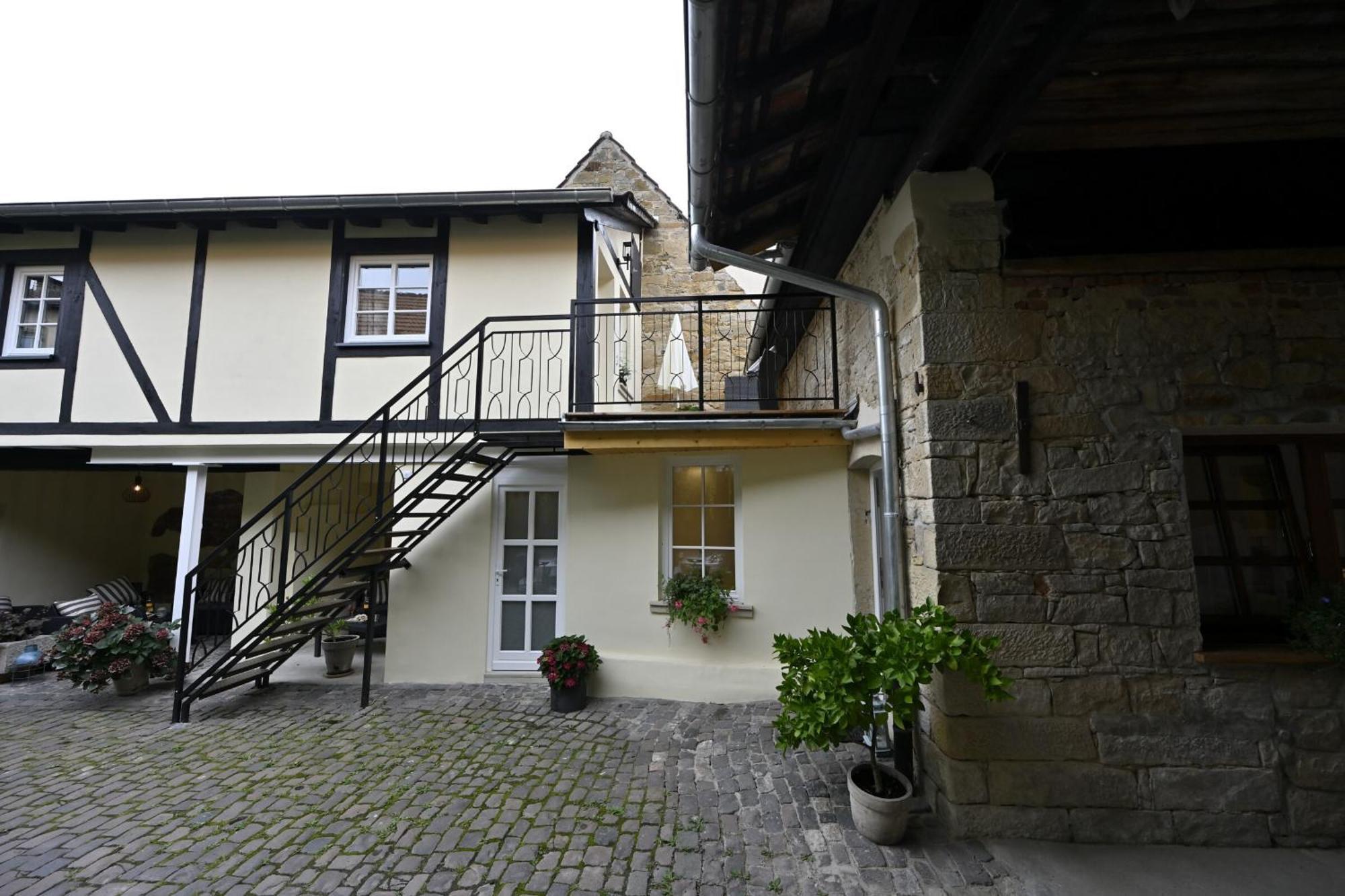 Gaestehaus & Weingut Gehrig Weisenheim am Sand Стая снимка